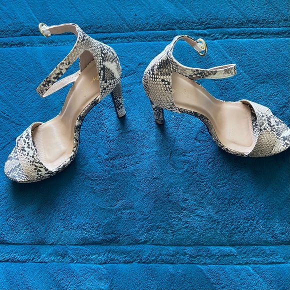 Snake Skin Heels - Picture 2 of 2